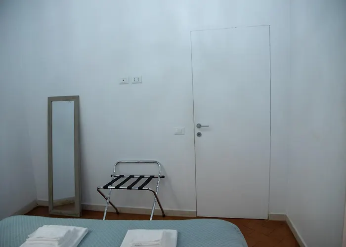 Albergo economico: Flowers Apartments Campo De' Fiori