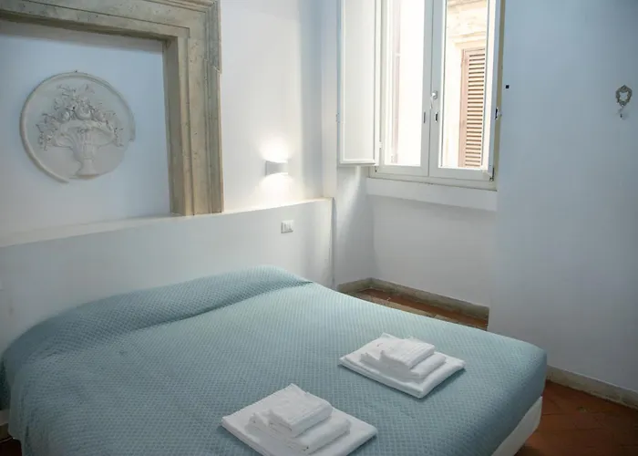 Albergo economico: Flowers Apartments Campo De' Fiori