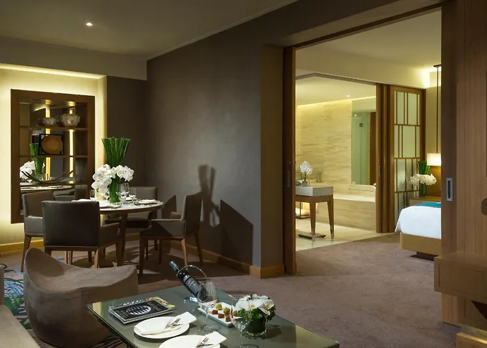 Romantic hotel: Intercontinental Nha Trang By Ihg