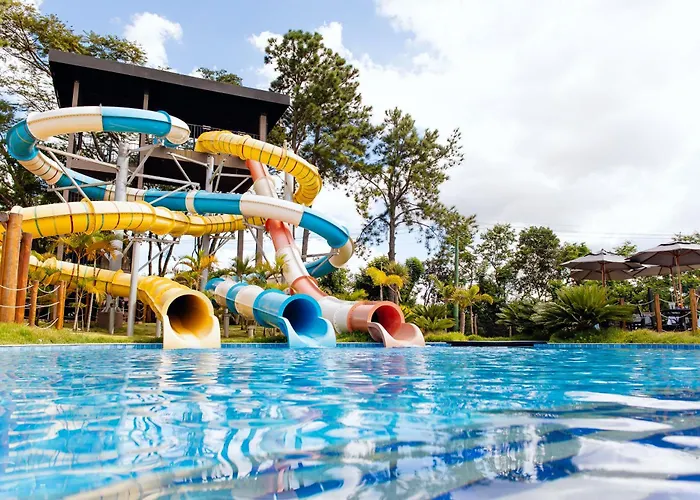 Monreale Resort Parque Aquático