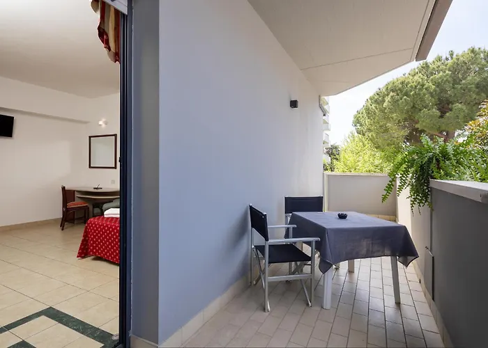 CASA MAJOR Hotel&Appartamenti CERVIA