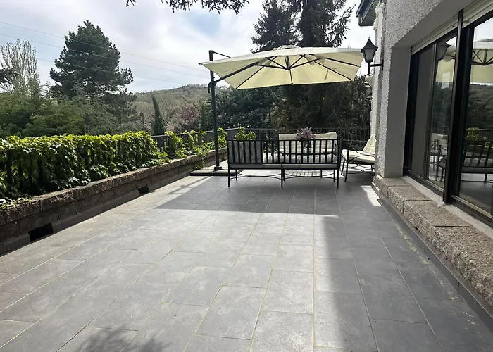 Cedros, Gran Chalet Con Piscina Y Apartamento En