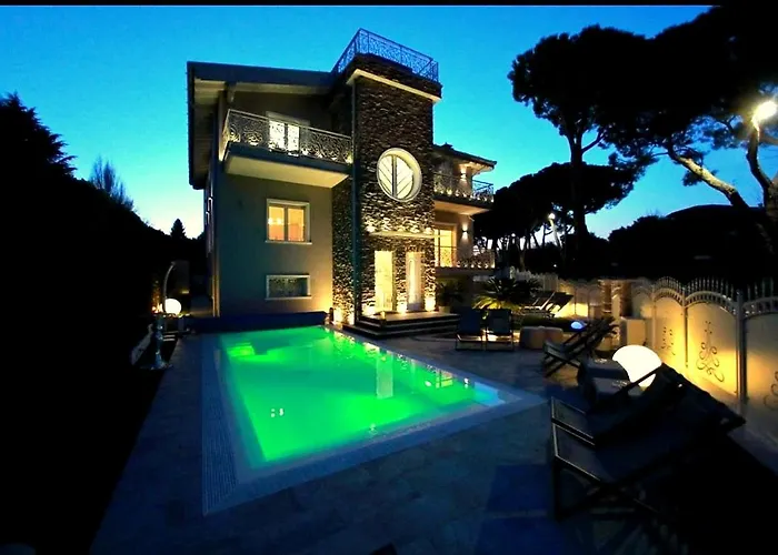 Bellavista Exclusive DESENZANO JACUZZI PISCINA VISTA