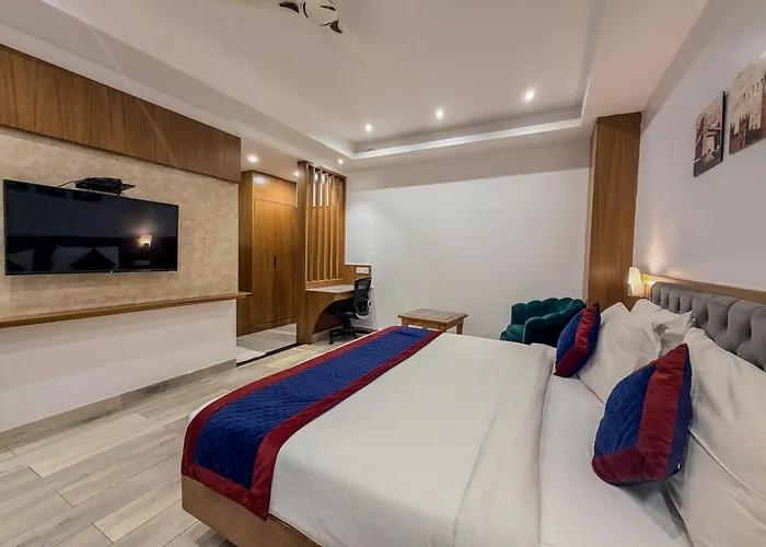 Сity center hotels Zip By Spree s Grand Legacy Prime