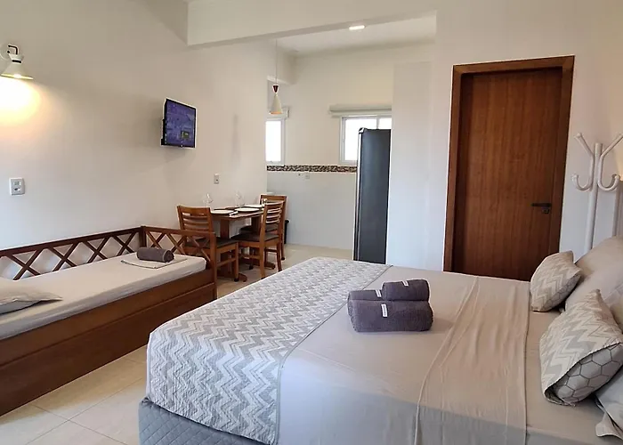Pousada Solarium Flats Itagua Próximo ao Aquário e a Praça da Baleia