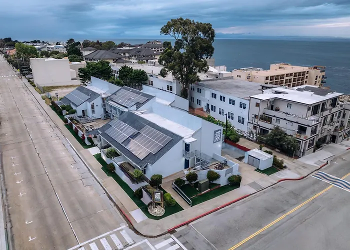 Resorts Guide Cannery Row Inn