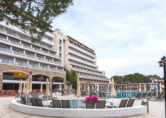 Batihan Beach Resort & Spa Kusadası