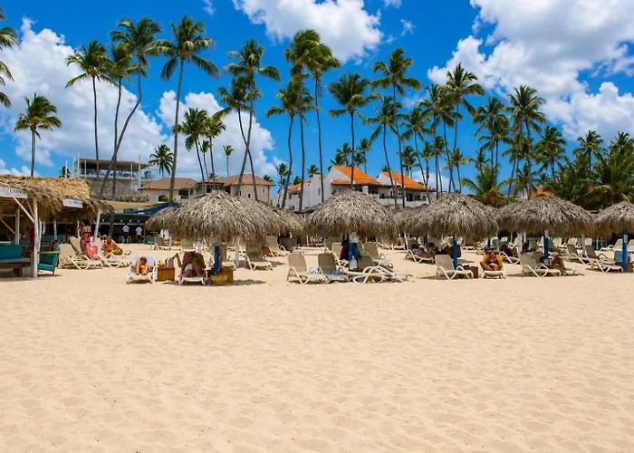 Villa Blanca Beach Club