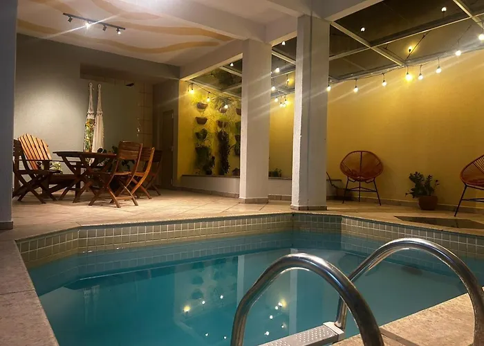 Hotel Thermas da Mantiqueira - Poços de Caldas - De frente para a Praça Central e Relógio Floral