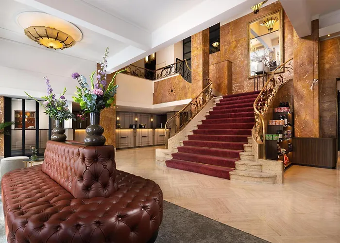 Pet Friendly hotel: Nh Atlanta Rotterdam Hotel