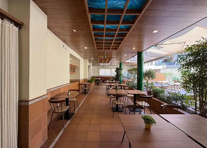 Hostal ROM Familiar