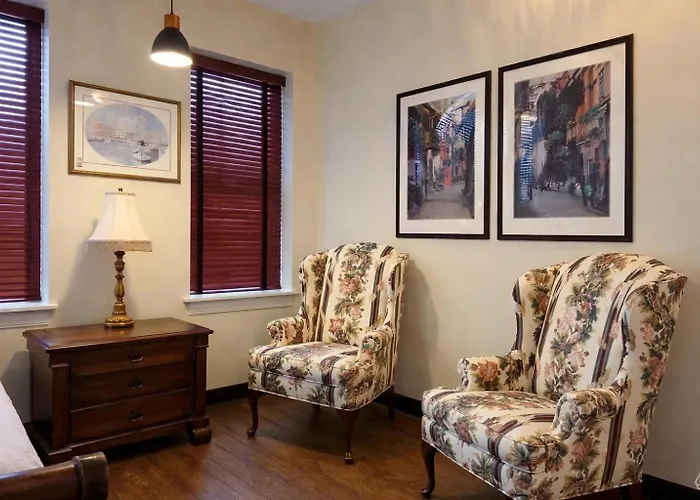 Rachael'S Inner Harbor Boutique Inn