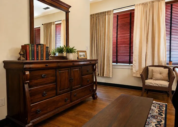 Rachael'S Inner Harbor Boutique Inn