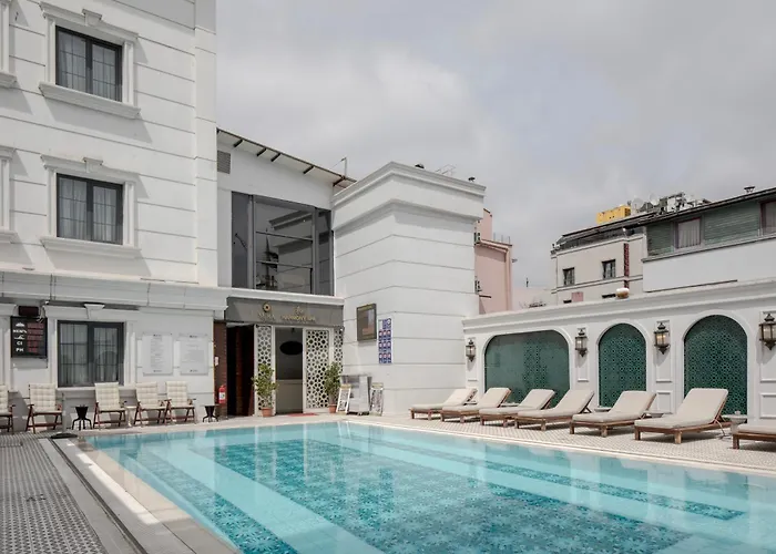 Sura Hagia Sophia Hotel