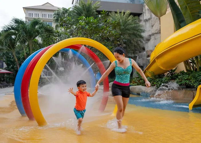 Pet Friendly hotel: Mercure Pattaya Ocean Resort