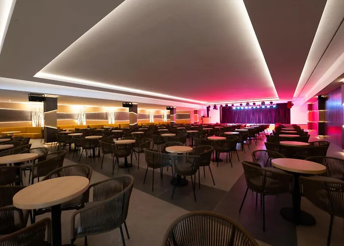 Hotel Club Cala Romani