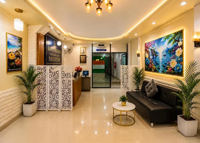 Happy Holidays - 2 Minutes To Patong Beach