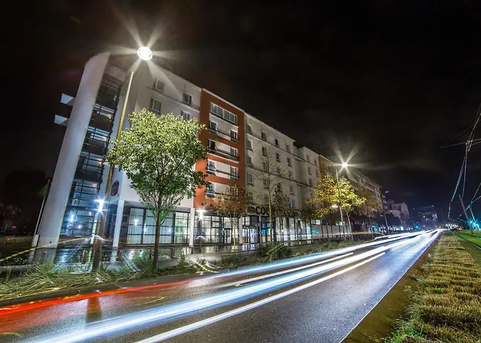 Courtyard By Marriott Paris La Defense West - Colombes