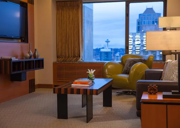 Dog friendly hotels Renaissance Seattle