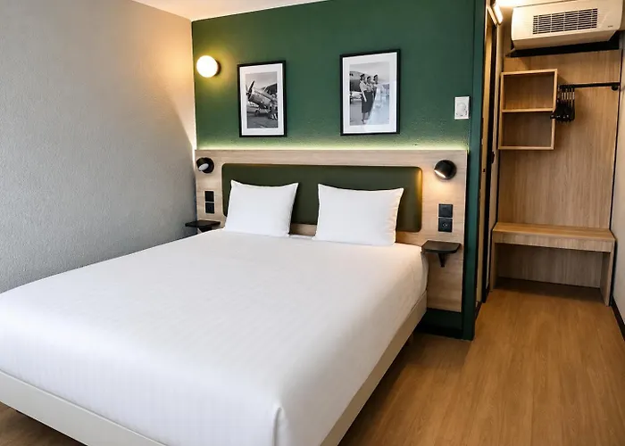 Kyriad Direct Le Bourget