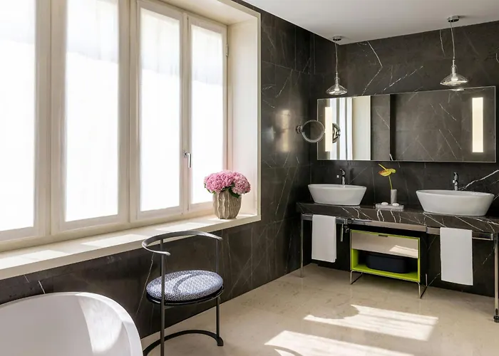 Mandarin Oriental,