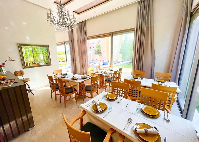  Riad Villa Saphir & Spa