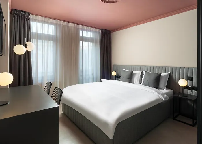 Dog friendly hotels Visionapartments Bucharest - Contactless Check-In