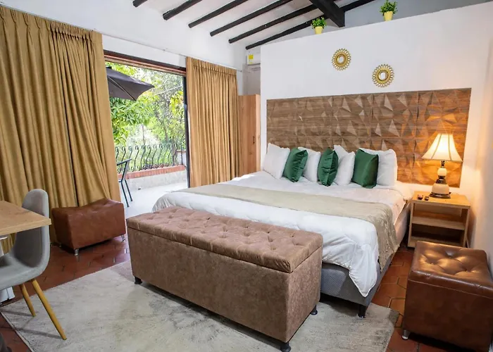 Aguacatala Boutique