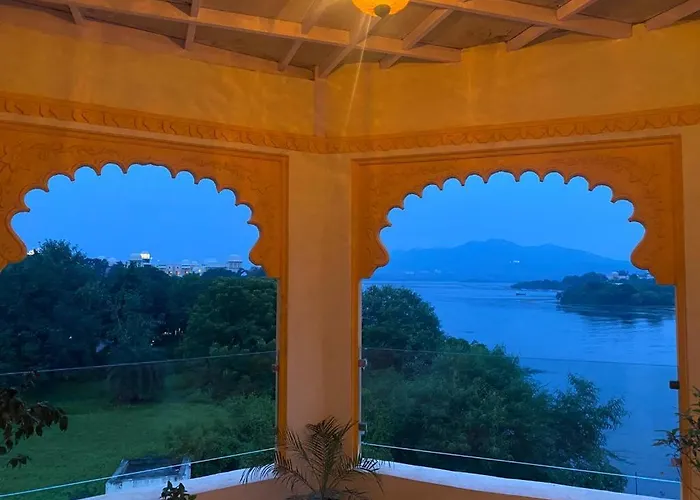 Hotel Grand Bhagwat, Udaipur