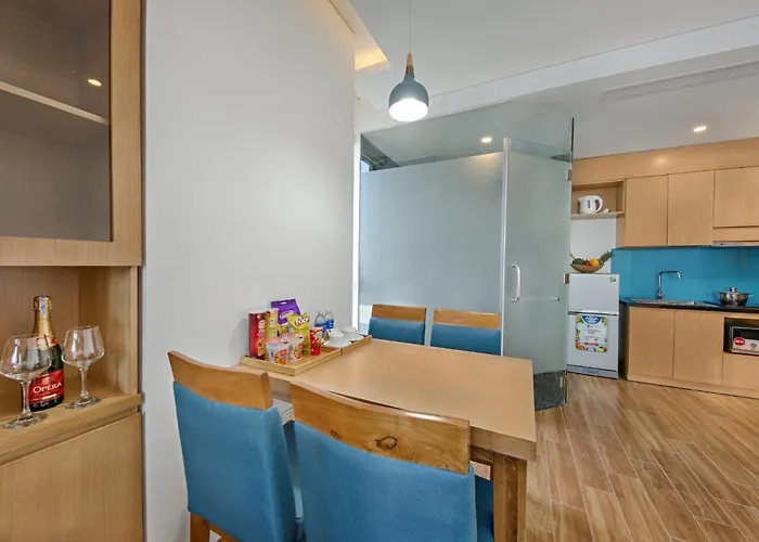 Seashore Hotel & Apartment
