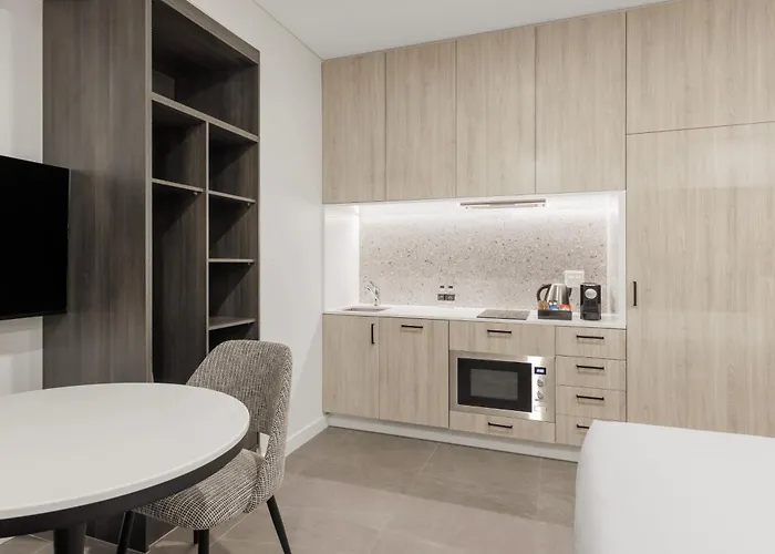 Meriton Suites Melbourne
