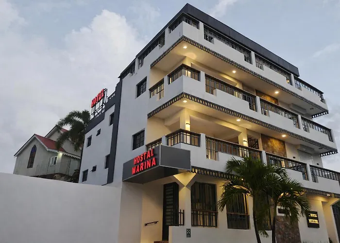 Hostal Marina Samana