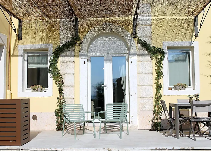 The Lake Suites Com - Luxury Stay In Lazise