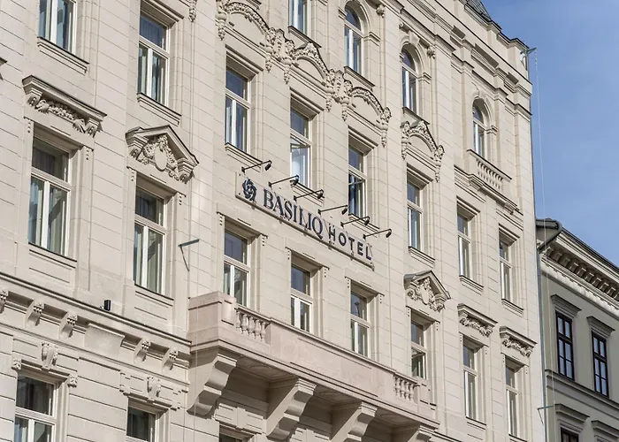 Basiliq Hotel