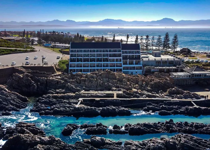 The Point Hotel & Spa