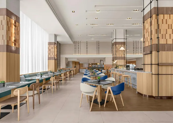 Courtyard By Marriott
