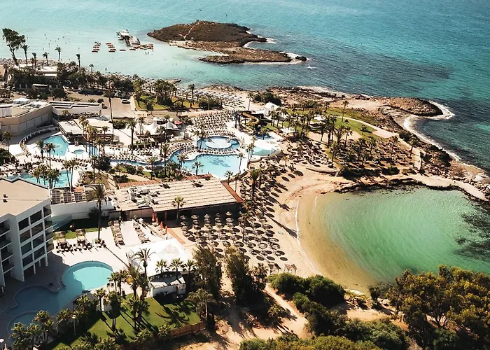 Resorts Guide Adams Beach & Spa (Adults Only)