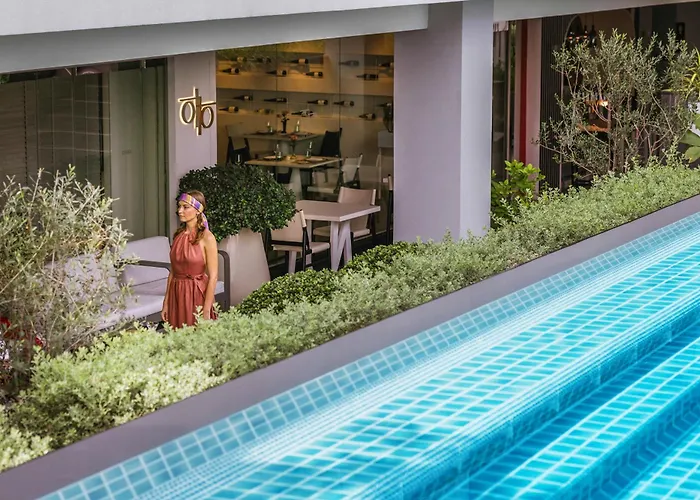  Muu Bangkok, Small Luxury s Of The World