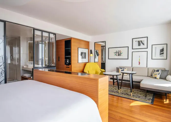 Renaissance Paris Republique Hotel & Spa