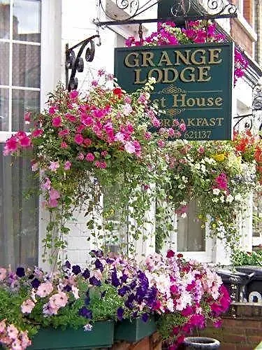 Pension Guide Grange Lodge