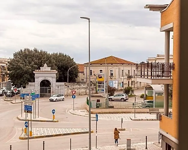  Della Stazione