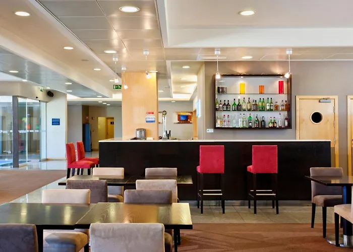 Holiday Inn Express Lisbon-Oeiras, An Ihg