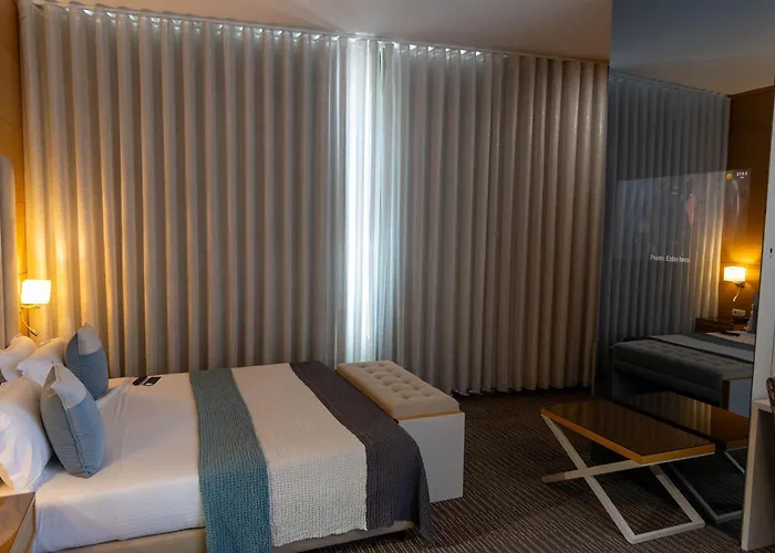 ONE Grand Da Póvoa - By MHMB Hospitality