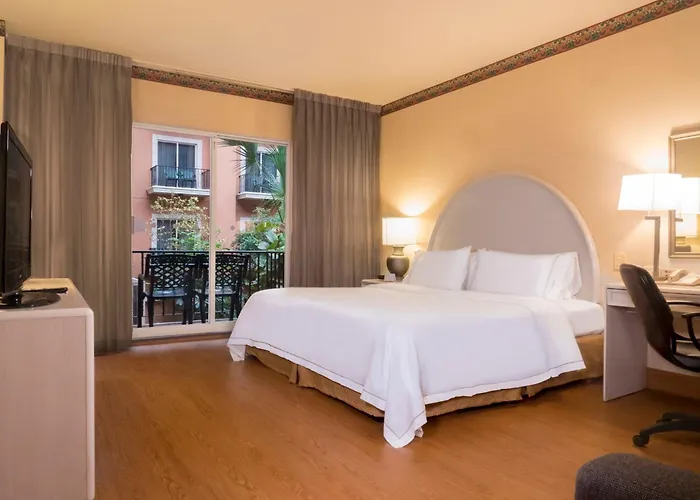 Holiday Inn Express - Monterrey - Tecnologico By Ihg