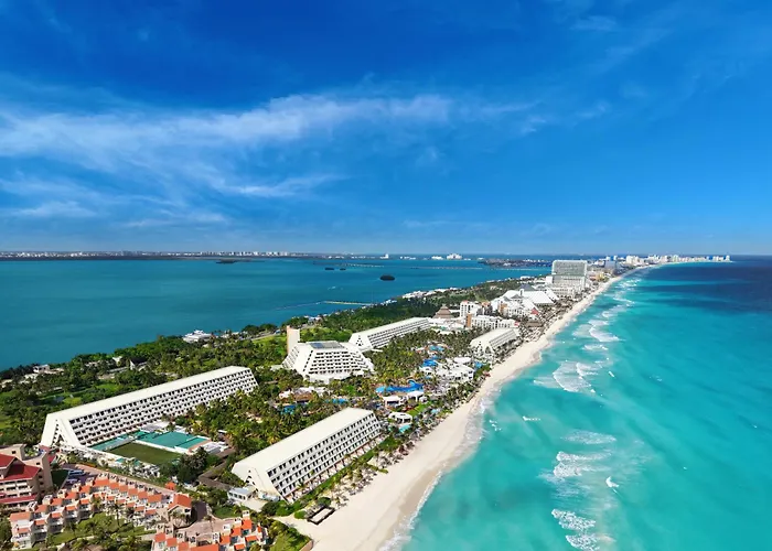 Hotels with tennis Grand Oasis Cancun