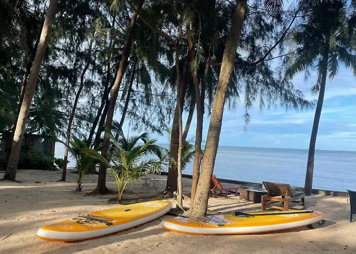 Kiki Coconut Beach
