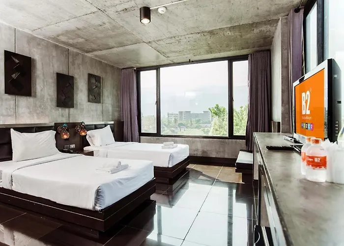 B2 Black Business And Budget Hotel