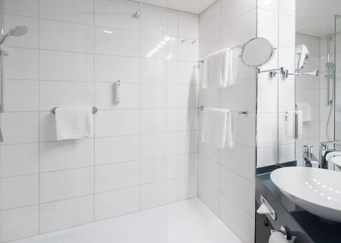  Best Western Hamburg International