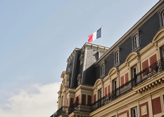  Du Palais