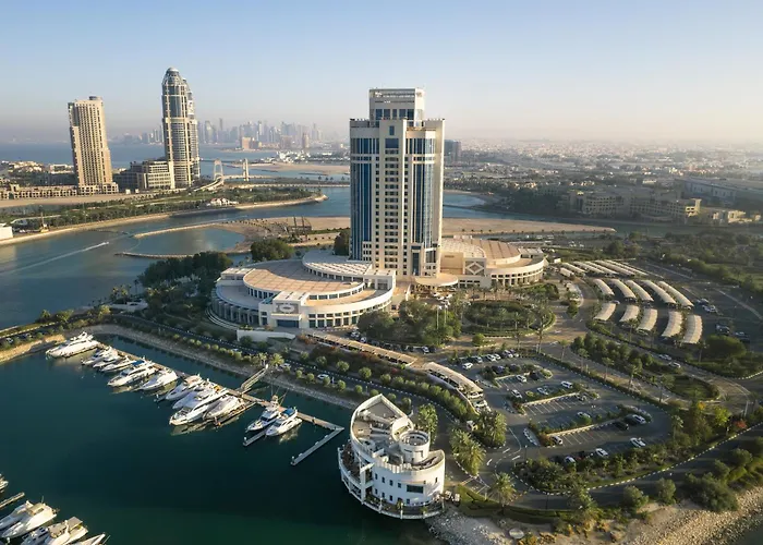 Ritz-Carlton,